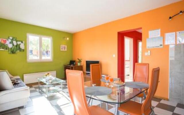 Apartments Frano Jr by the Sea