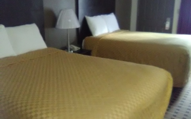 Ameriview Inn and Suites