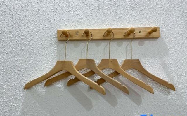 Phoenix Dawu Xiaozhan Homestay (Phoenix Ancient City Branch)