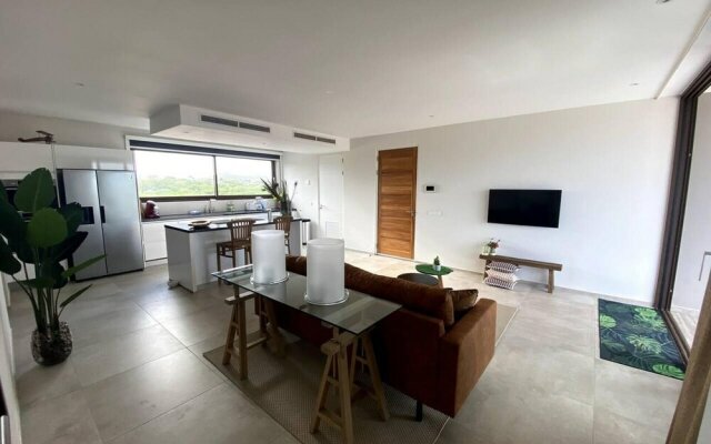 Impeccable 2-bed Apartment in Willemstad