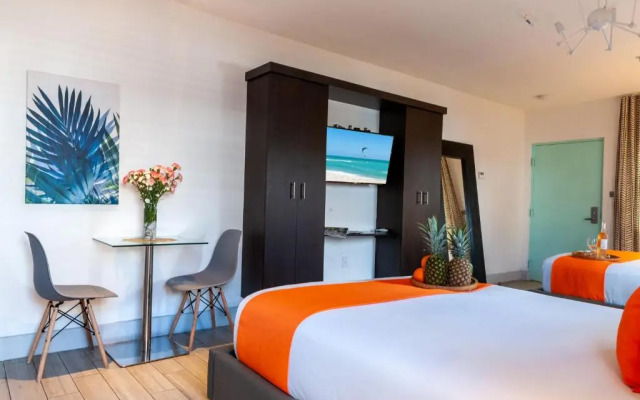 Seaside All Suites Hotel