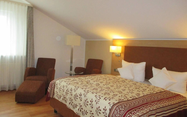 Hotel am Yachthafen