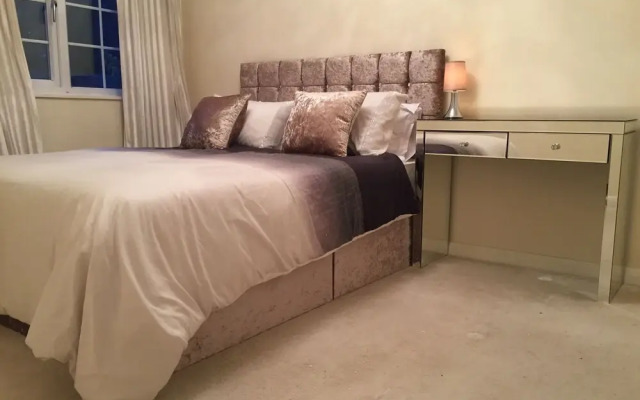 Exclusive Weybridge Home
