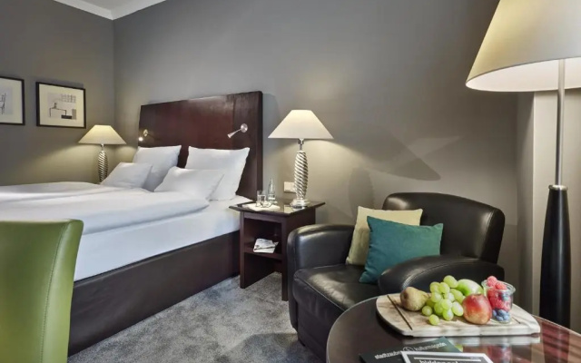 Lindner Hotel Cologne City Plaza, part of JdV by Hyatt