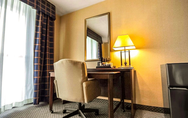 FairBridge Hotel & Conference Center Somerset