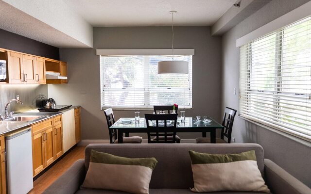 Crest Hotel Suites