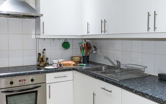 Cute 2BR Garden Flat in Pimlico