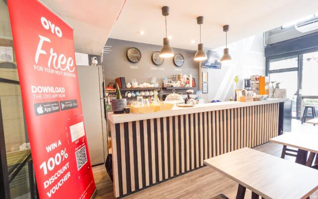 Bossa House Hostel & Cafe