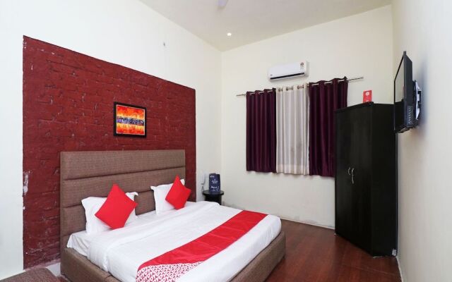 Oyo 22298 Mannat Farms