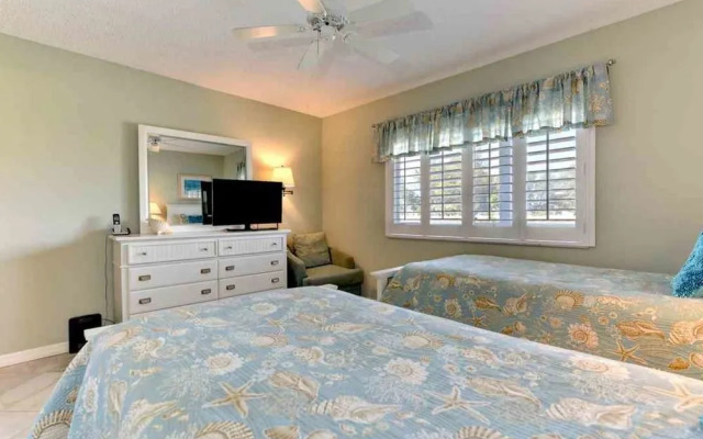 Tiffany Place 213