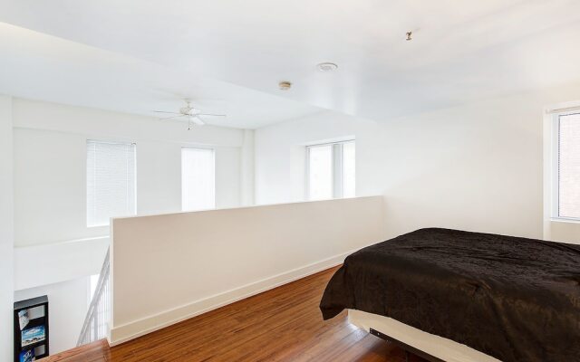 Palais-des-Congrès Furnished Suites by Hometrotting