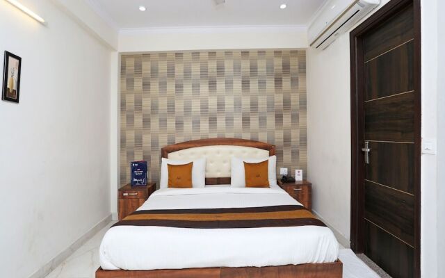 OYO 6812 Aruma Residency
