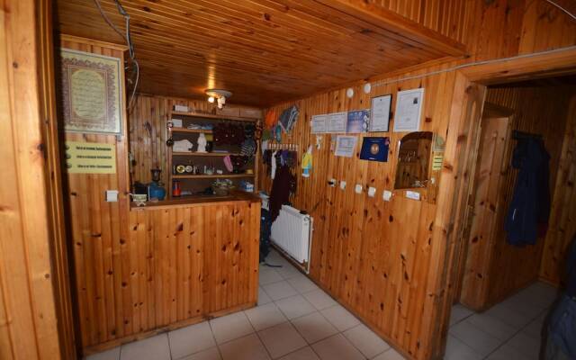 Kackar Pension