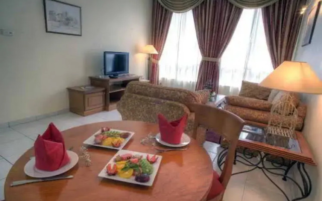 Al Diar Palm Suites Hotel
