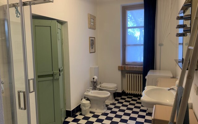 Langhe Apartment in Bottega di Rosanna