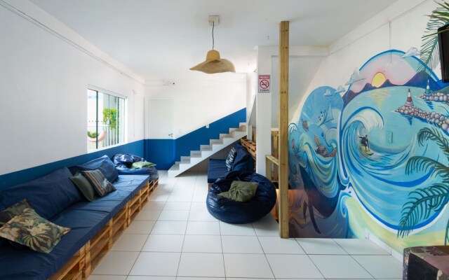 Sea Wolf Surf Club - Hostel