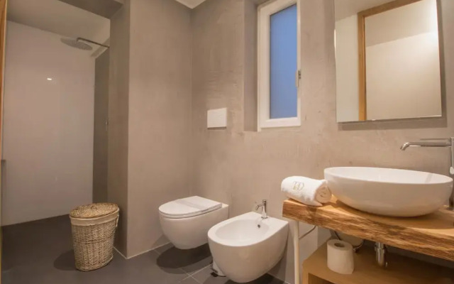 TD Villa Ponente Luxury Villa with Sea View Pool