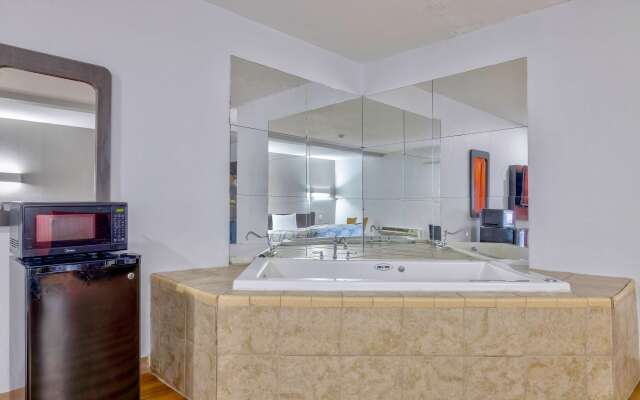 Motel 6 Little Rock, AR - South