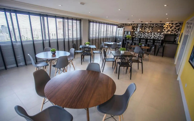 Studio Ensolarado em Andar Alto - ALL1509