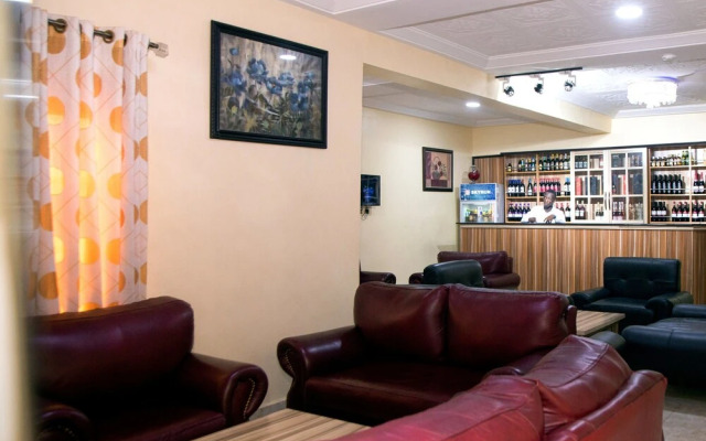 Beck Hotels & Suites Ltd
