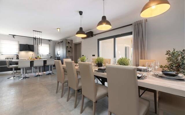 Villa Maria Markovici