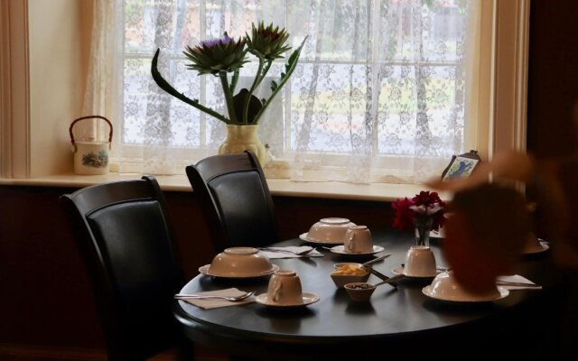 Blue Bell Inn
