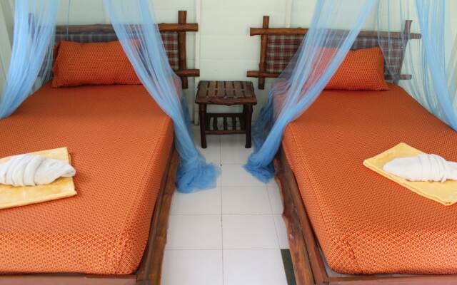 Chill Out Bar and Bungalows