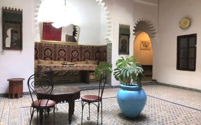 Auberge Riad Buena Vista - Hostel