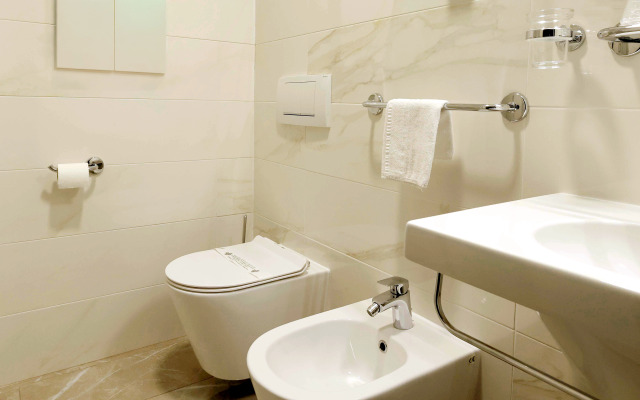 Hotel Dama