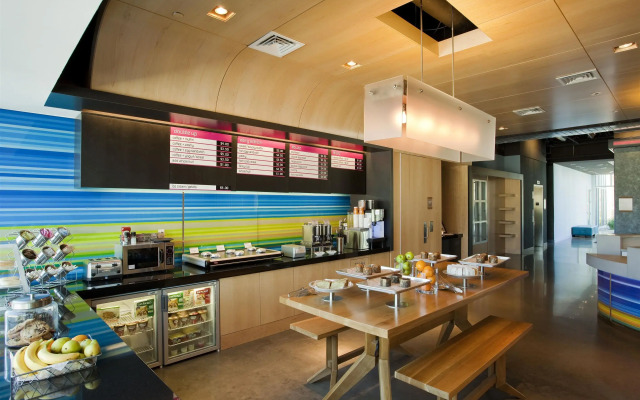 Aloft Las Colinas