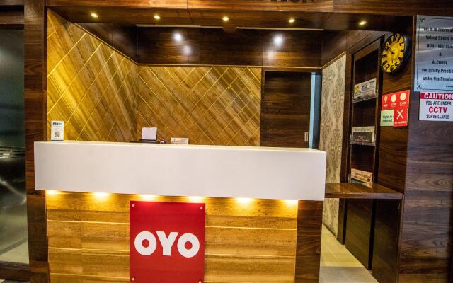 OYO 4376 Imax Inn