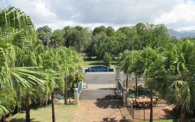Royal Palm Villas Cairns