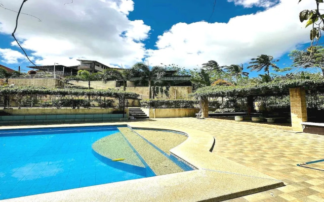 OYO 1067 Villa Sofia At Silang