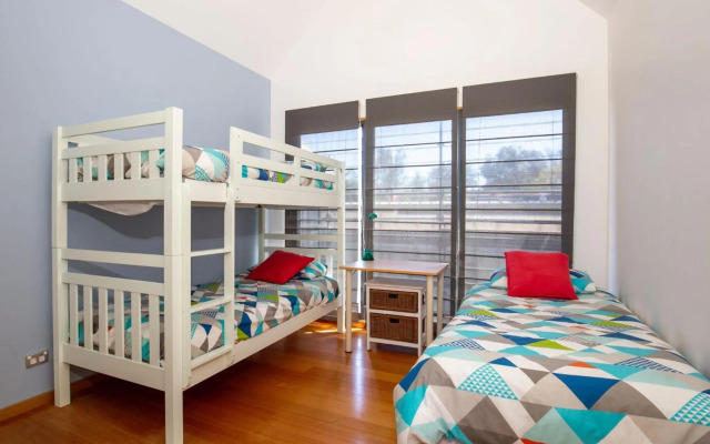 Illaroo I Absolute Waterfront with Spa