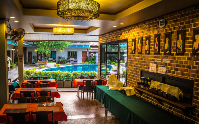 Medio de Pai Hotel