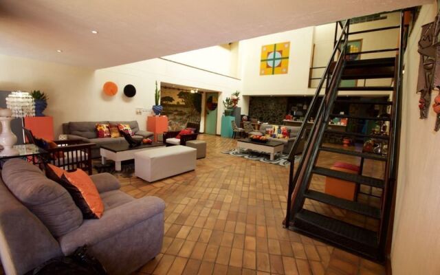 Flatdog Lodge