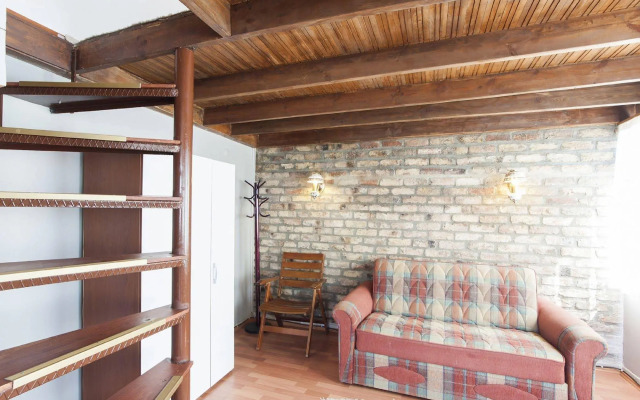 Sunflower Apartments