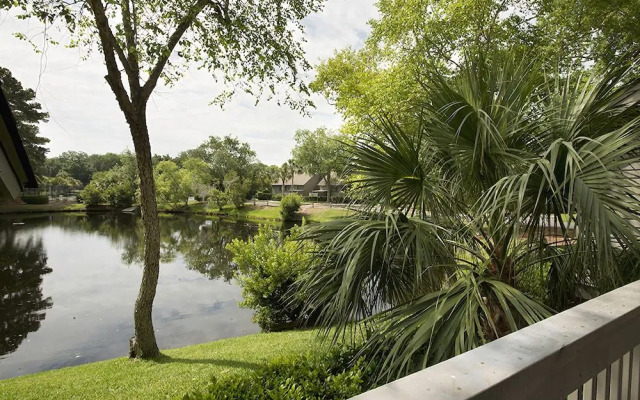 Inverness Village 919 by RedAwning