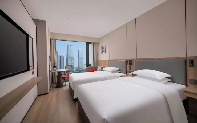 Holiday Inn Express Chongqing Central Park by IHG