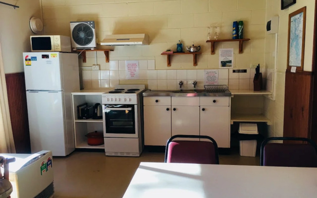 Anglers Reach Lakeside Village