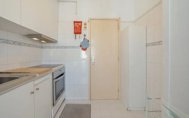 Downtown Classic With Terrace by Vacationy