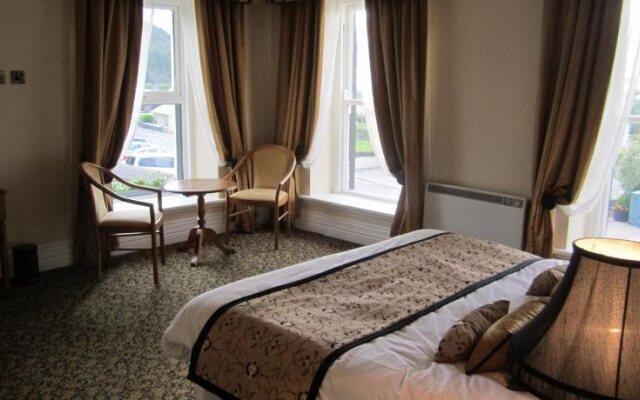 Towers Hotel