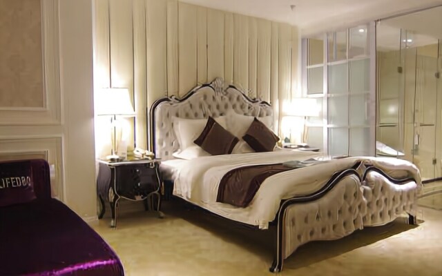 Xuchang Blue Coast Holiday Inn