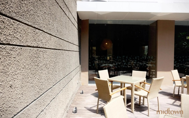 Midtown Hotel