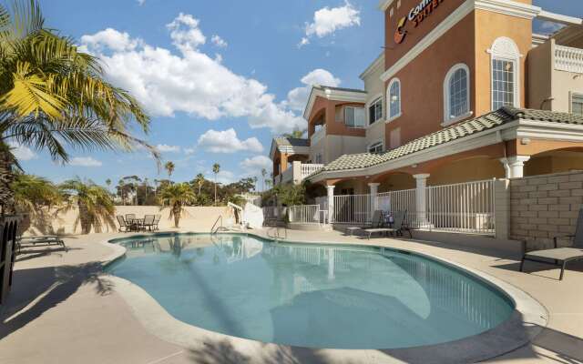Comfort Suites Oceanside Camp Pendleton Area