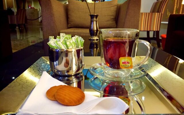 Gold Inn Hotel