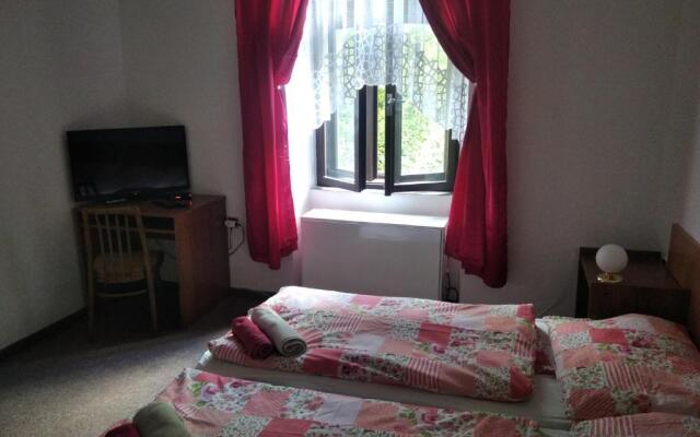 Penzion U Jezu Dobronice