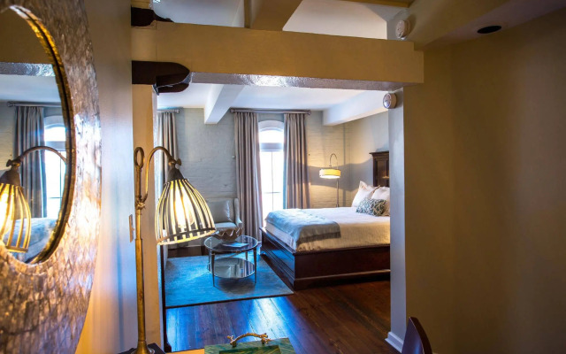 Olde Harbour Inn, Historic Inns of Savannah.