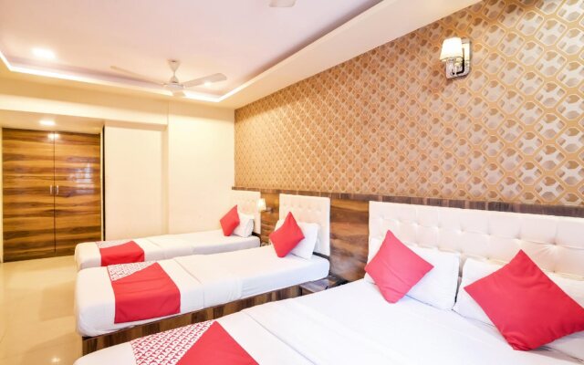 OYO 9983 Hotel Golden Park