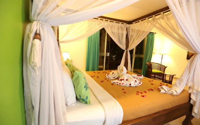 Aquarius Beach Hotel